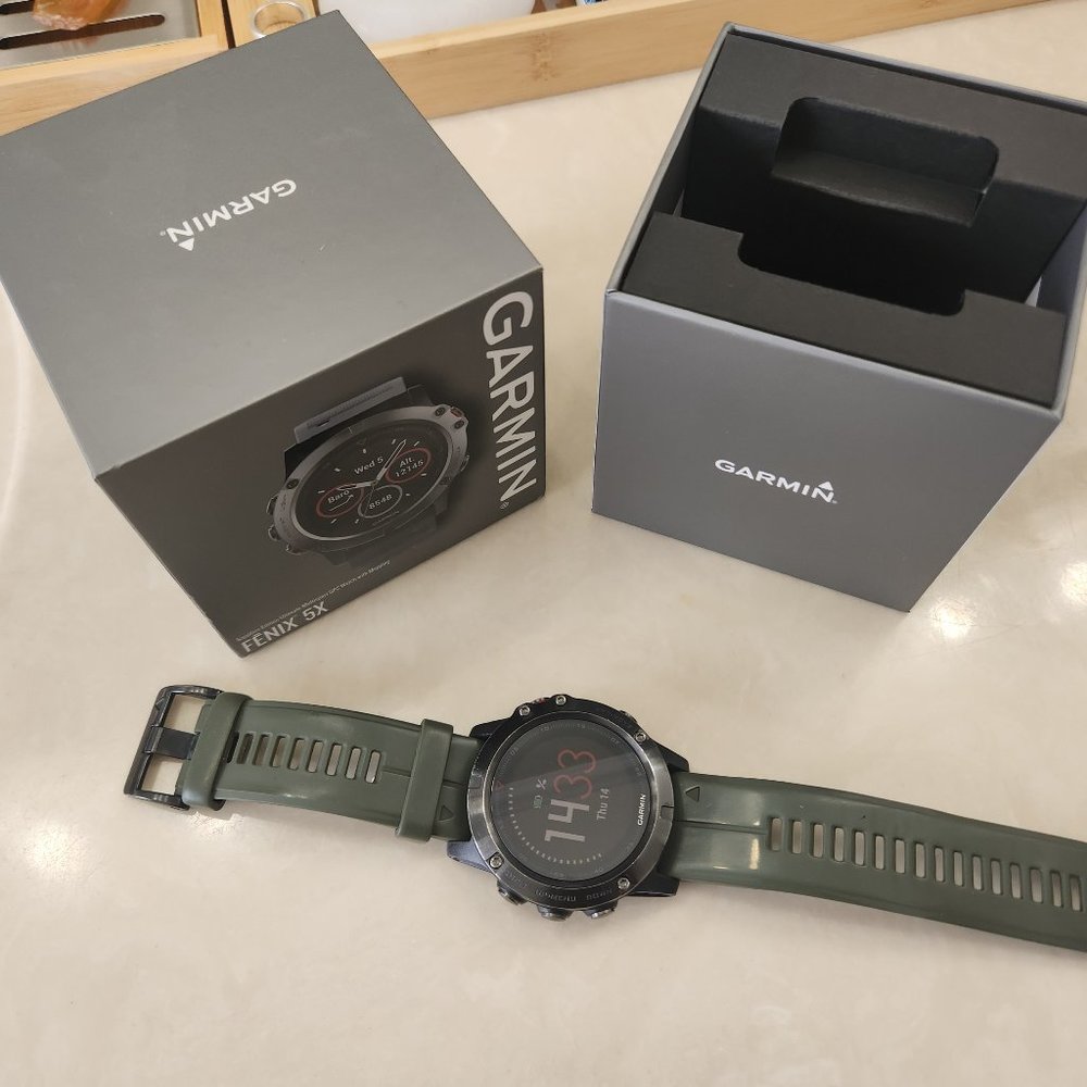 Garmin Fenix 5X Sapphire Edition